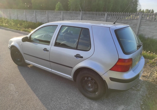 Volkswagen Golf cena 5500 przebieg: 132000, rok produkcji 2001 z Kobylin małe 137